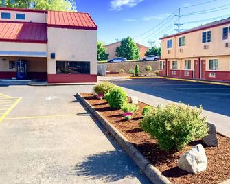 Rodeway Inn Willamette River - Corvallis - Budynek