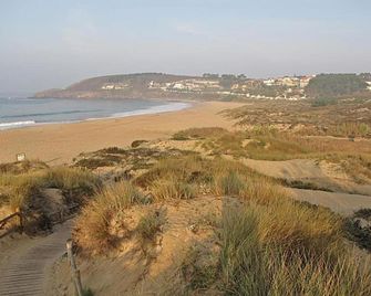 Hotel Montalvo Playa - Portonovo - Playa