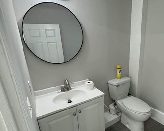 Private Apt in Southfordsouthbury - Southbury