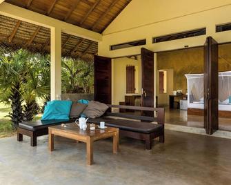 Elements Watersports & Nature Resort - Kalpitiya - Habitación