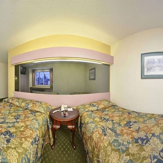 Americas Best Value Inn - East Syracuse image 1