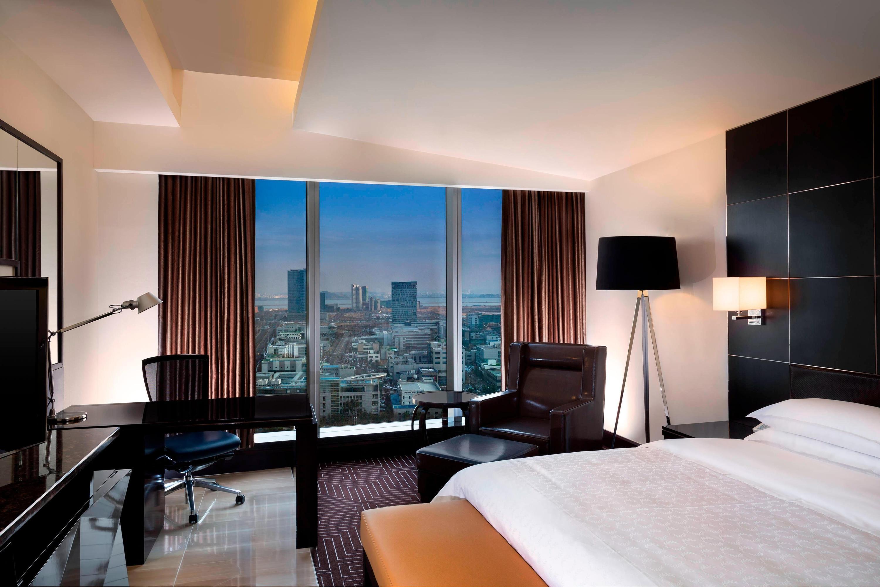 Paradise City from $198. Incheon Hotel Deals & Reviews - KAYAK