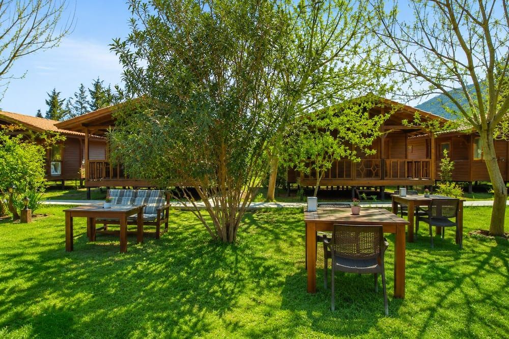 Izgen Bungalows - קמר - פטיו