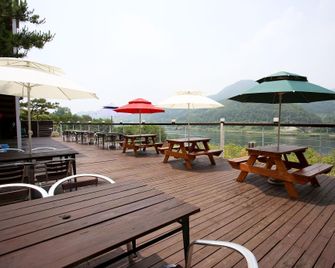 Cheongpyeong Paradise - Gapyeong - Patio
