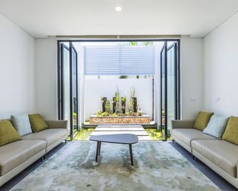 Trilogy Villas Denarau - Nadi - Living room