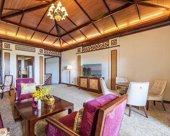Vinpearl Luxury Nha Trang - Nha Trang