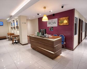 Subwow - Bandung - Front desk