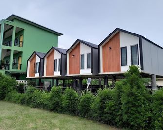 N&n House Laem Hin by Zuzu - Ko Kaeo - Будівля