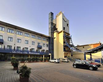Blu Hotel Sure Hotel Collection by Best Western - Turin - Gebäude
