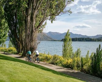 Edgewater Hotel - Wanaka - Outdoor view