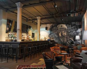 25hours Hotel Altes Hafenamt - Hamburg - Bar