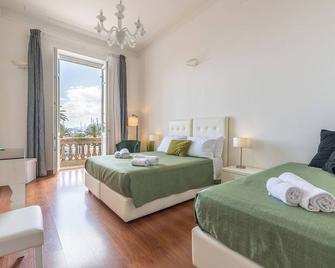 Blanco Rooms - Cagliari - Soverom