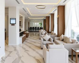 العلمين للأجنحة الفندقية - تبوك - ردهة