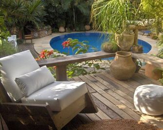 بوسادا بيلار - اررايال دو كابو - حوض السباحة