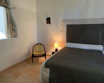Villa Piscine Ardèche - Rochemaure - Habitación