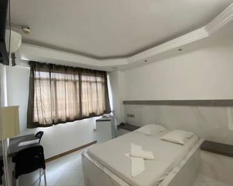 Hotel Novo Plano - Salvador - Quarto