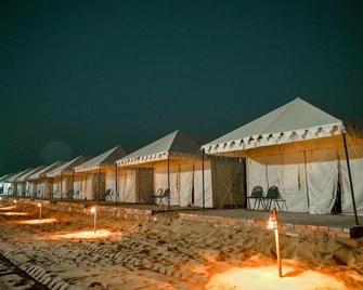 Mohin Desert Safari Camp - Jaisalmer - Building