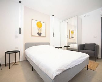 Port City Haifa- Downtown Luxury - Haifa - Bedroom