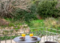 Katerina's Cozy Mountain View Apartment - Argostoli - Balkon