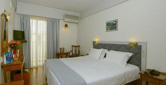 Hotel Nefeli - Volos - Schlafzimmer