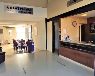 Hotel Oasis - Heroica Caborca - Front desk