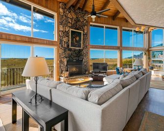 Water's Edge-Mca#1427 - Manzanita - Living room