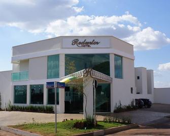 Hotel Redentor - Santa Vitória - Edificio