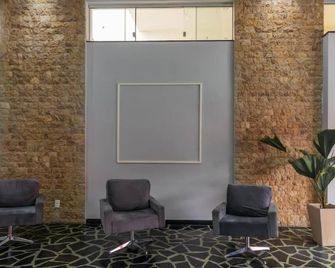 Goldmen Express Campos Goycatazes - Campos - Lobby