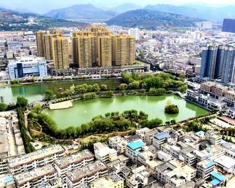 Vienna Classic Hotel (Shangluo Wanda Plaza) - Shangluo