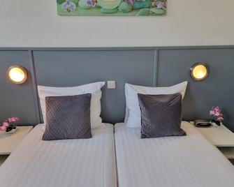 هوتل دوبويس - فالكنبرج آن دي جول - غرفة نوم