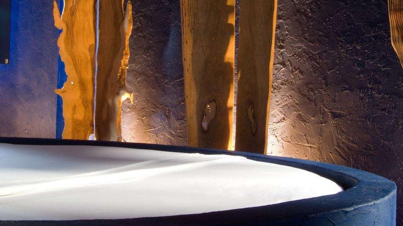 موسيو ألبيرجو دو آرتي كونتيمبورانيا أتيلير سو ماري