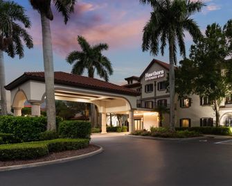 Hawthorn Extended Stay by Wyndham Naples - Naples - Byggnad
