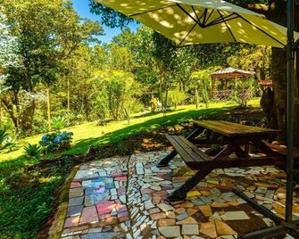 Cabanas Lunas Del Poas - San José