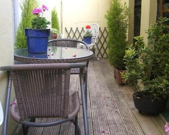 Citadel House Hotel - Plymouth - Patio