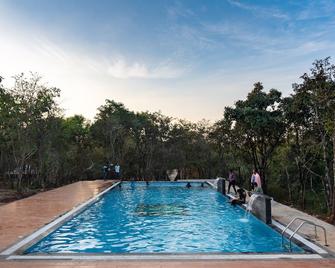 Verdant Cottages - Karwar - Piscina