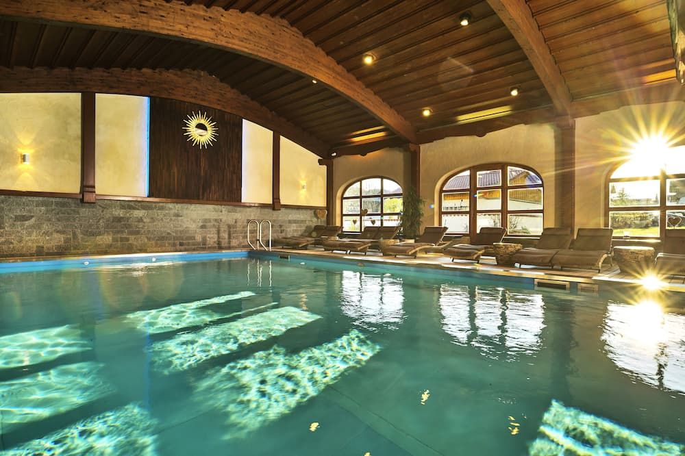 ويلنيس - أوند بيير هوتل أدام براو - بودينمايس - حوض السباحة