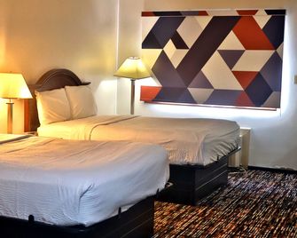 Avalon Hotel & Conference Center - Chippewa Falls
