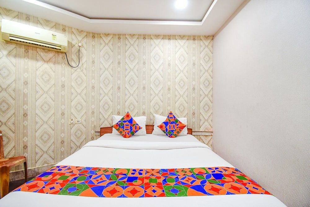 Fabhotel Saltlake Regency