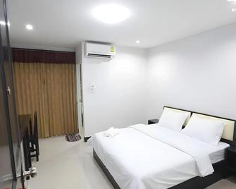 Mt Place - Sakon Nakhon - Schlafzimmer