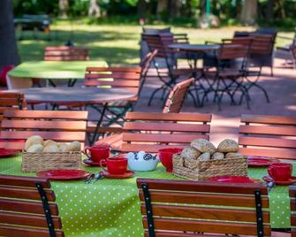 Matys Landhausperle an der Müritz - Röbel - Restaurant