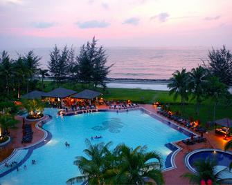 Miri Marriott Resort & Spa - Miri - Pool