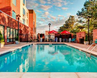 TownePlace Suites by Marriott Macon Mercer University - Macon - Pool
