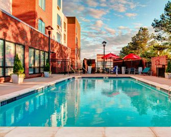 TownePlace Suites by Marriott Macon Mercer University - Macon - Uima-allas