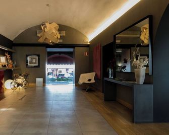 Hotel El Castell - Sant Boi de Llobregat