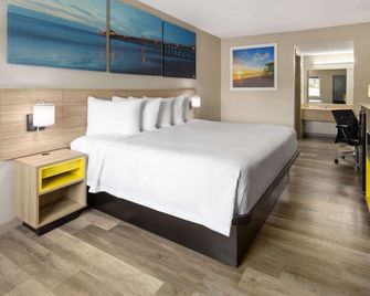 Days Inn by Wyndham Aberdeen - Aberdeen - Soveværelse