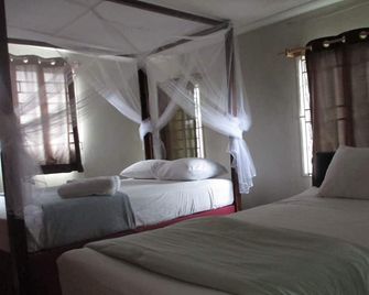 The Best Place To Stay In Kingston - Kingston - Bedroom