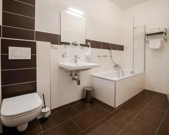 Hotel Grand - Uherské Hradiště - Bathroom