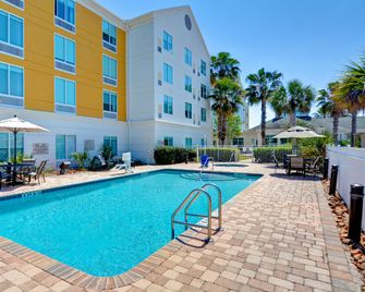 Hilton Garden Inn Jacksonville Orange Park - Orange Park - Piscina