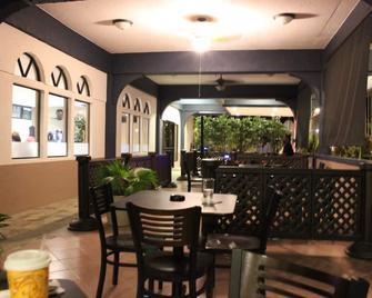 إل 5 هوتل - Weno - مطعم