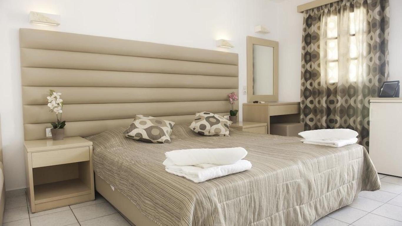 Agia Anna Beachfront Boutique